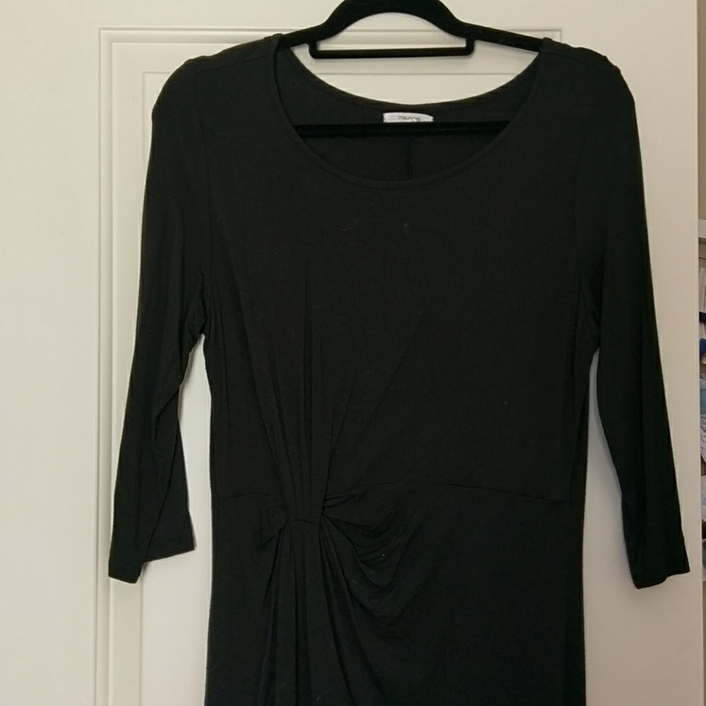 Black stretchy minidress